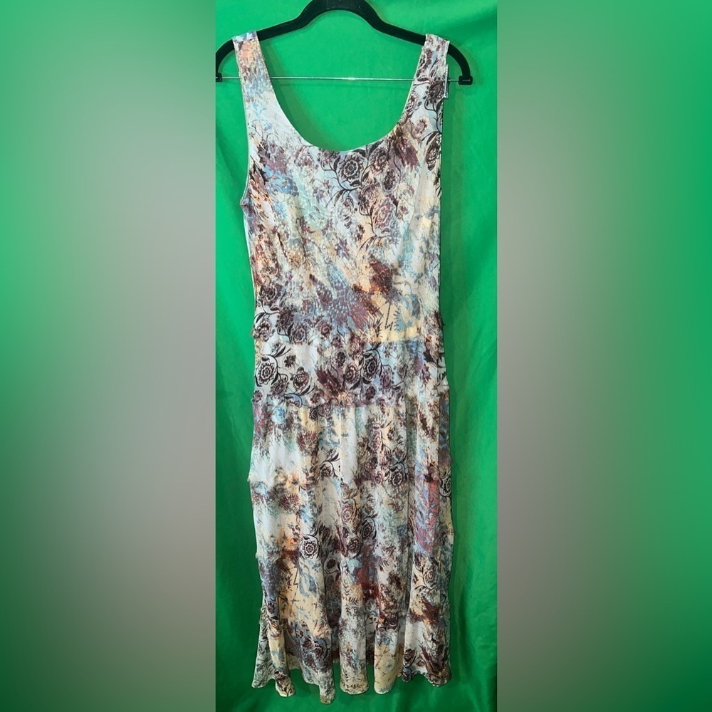 Vintage Nine West Gold and Silver Sleeveless Sundress size 12